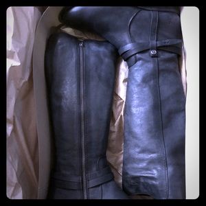 FRYE size 10 brand new never worn riding boots